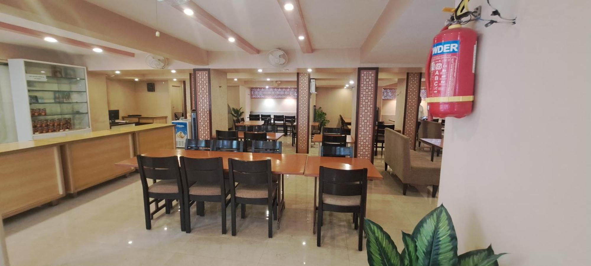 Hotel Swaroop Pune Exterior foto